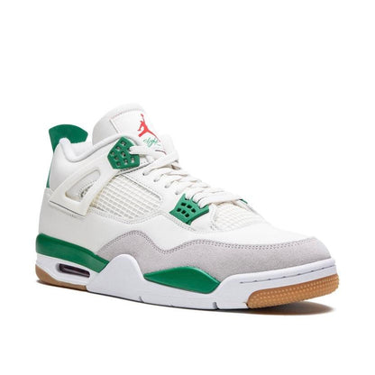 Nike SB x Air Jordan 4 'Pine Green'-Jordan-Mbuzi